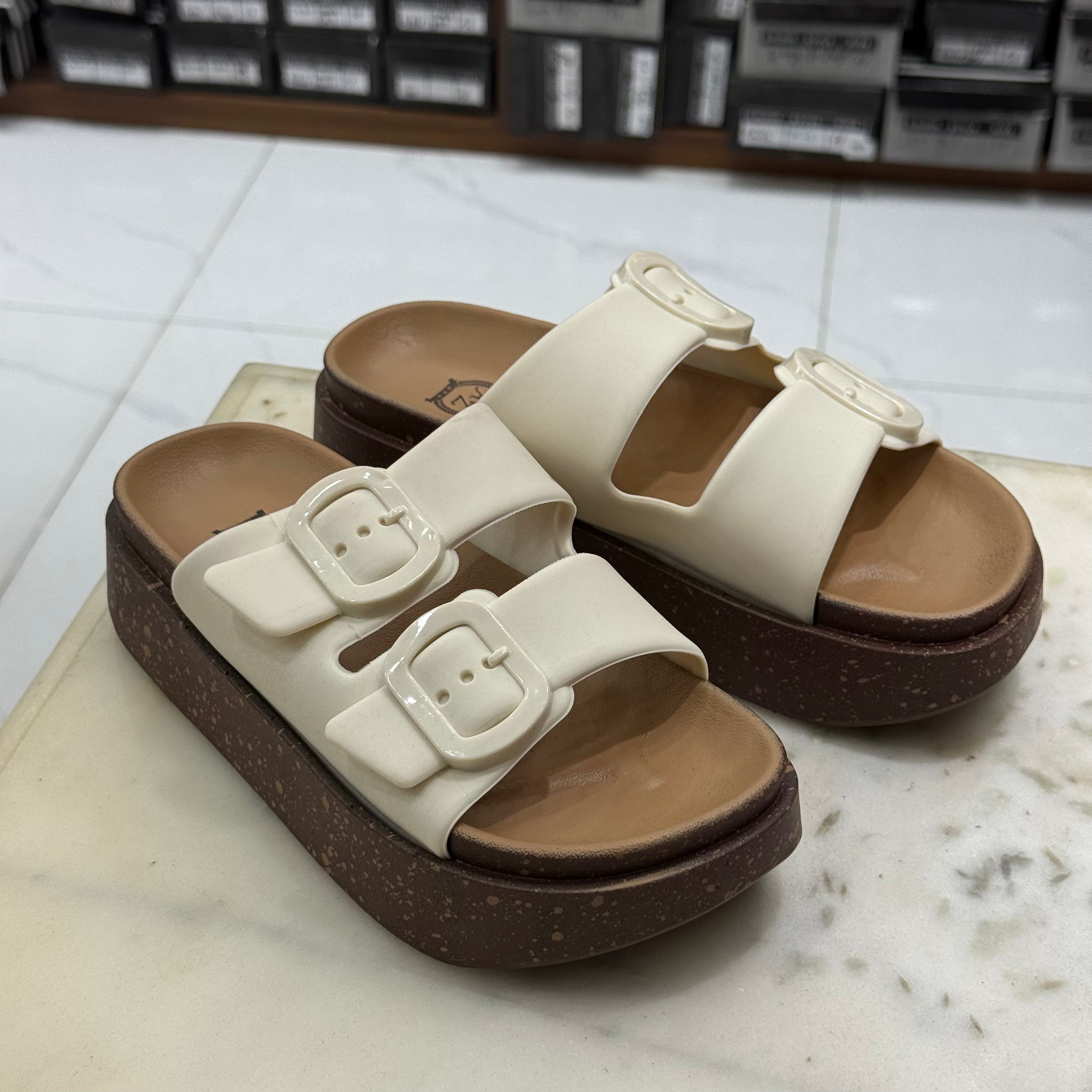 Delilah Wedges