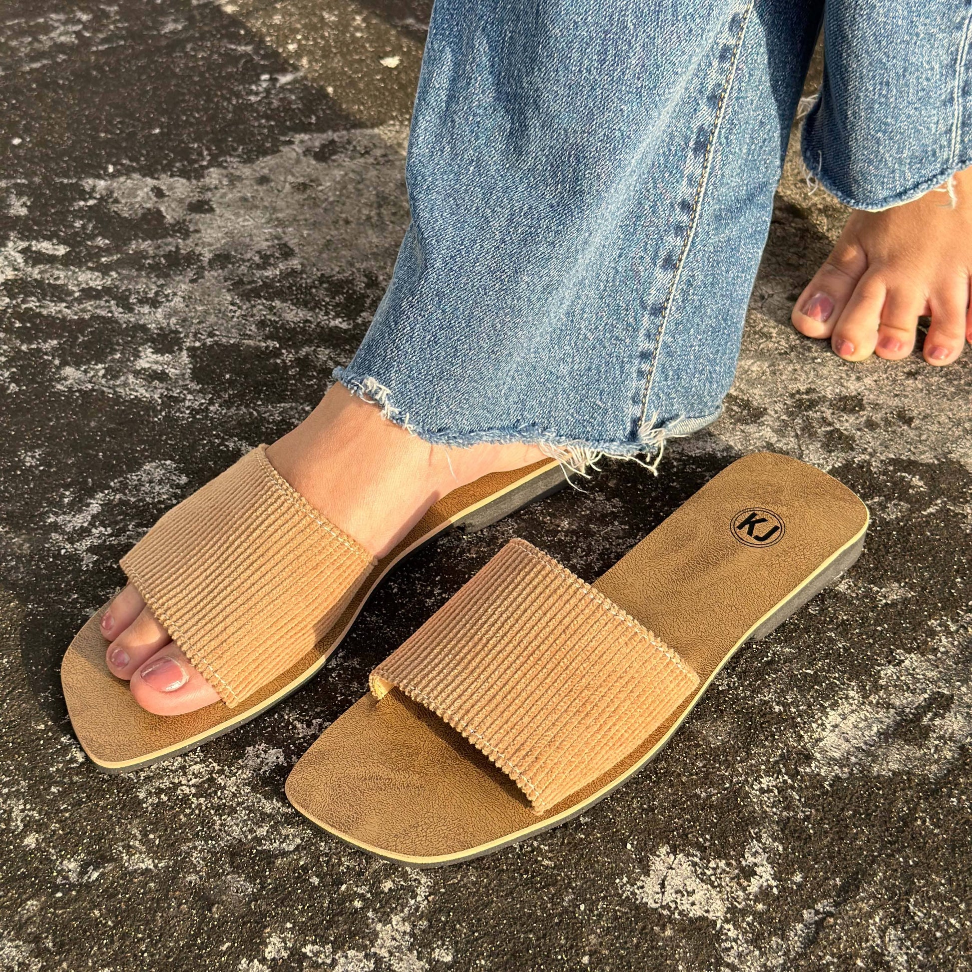 Corduroy Slide