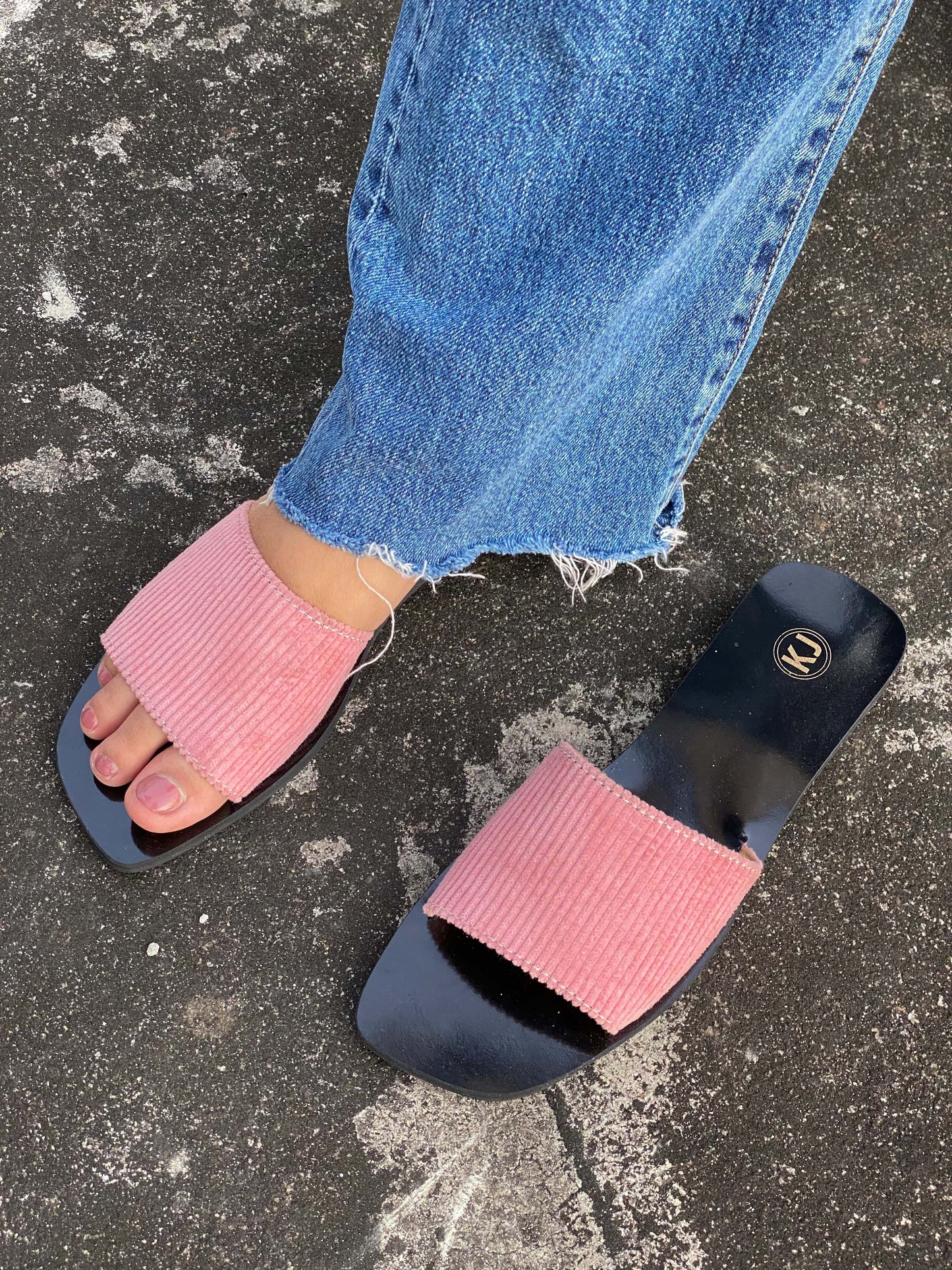 Corduroy Sliders