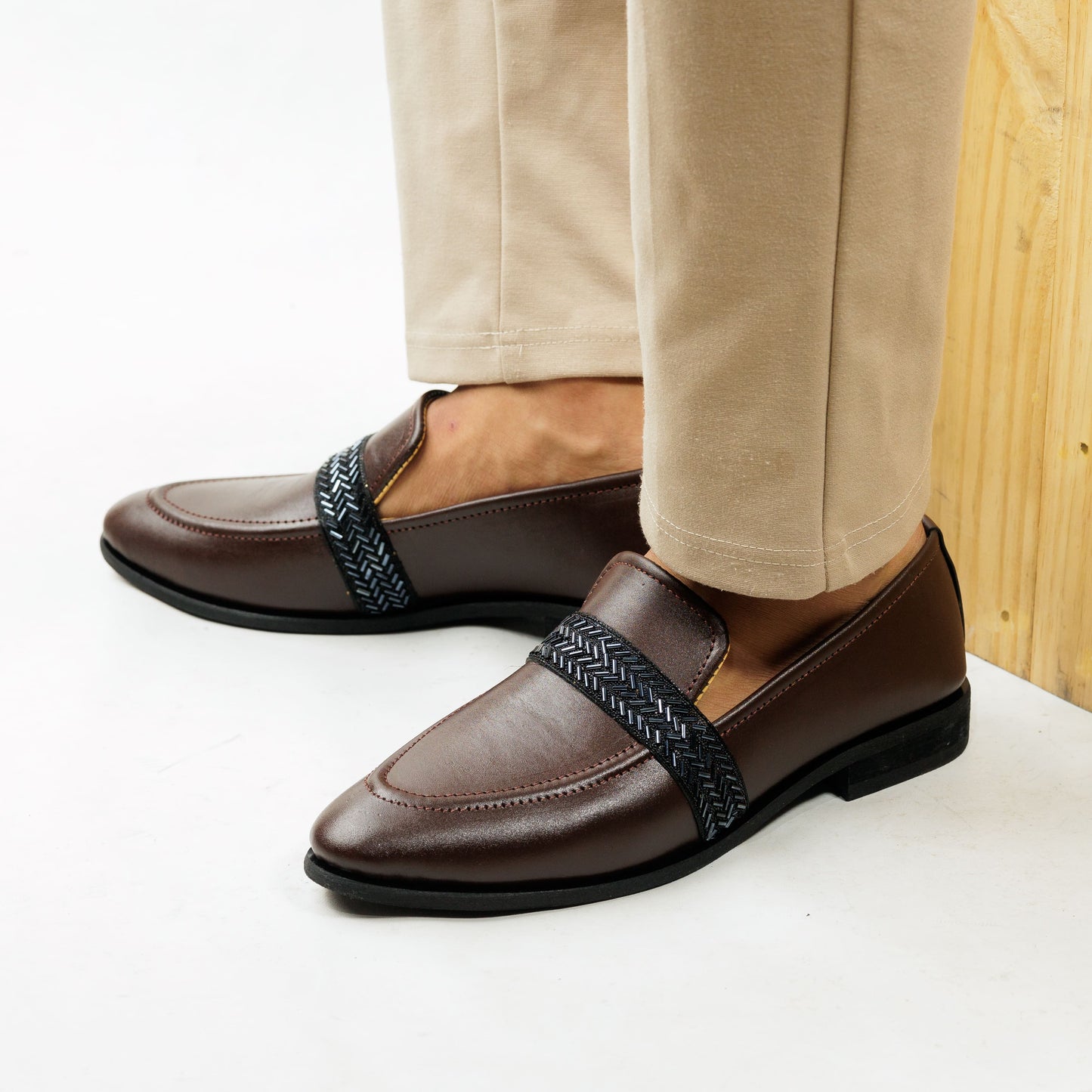 Onyx Brown Loafer